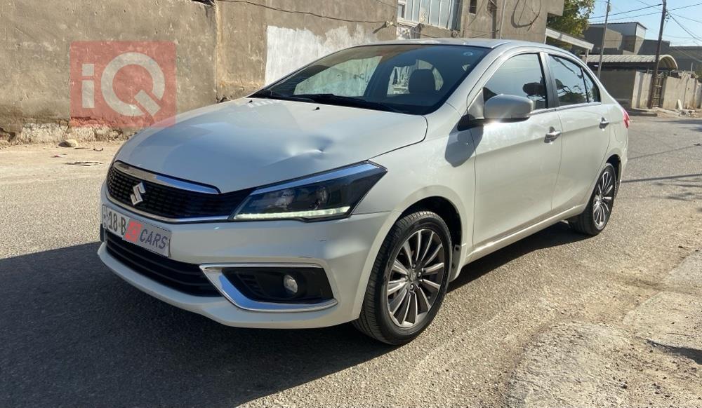 سوزوکی سیاز